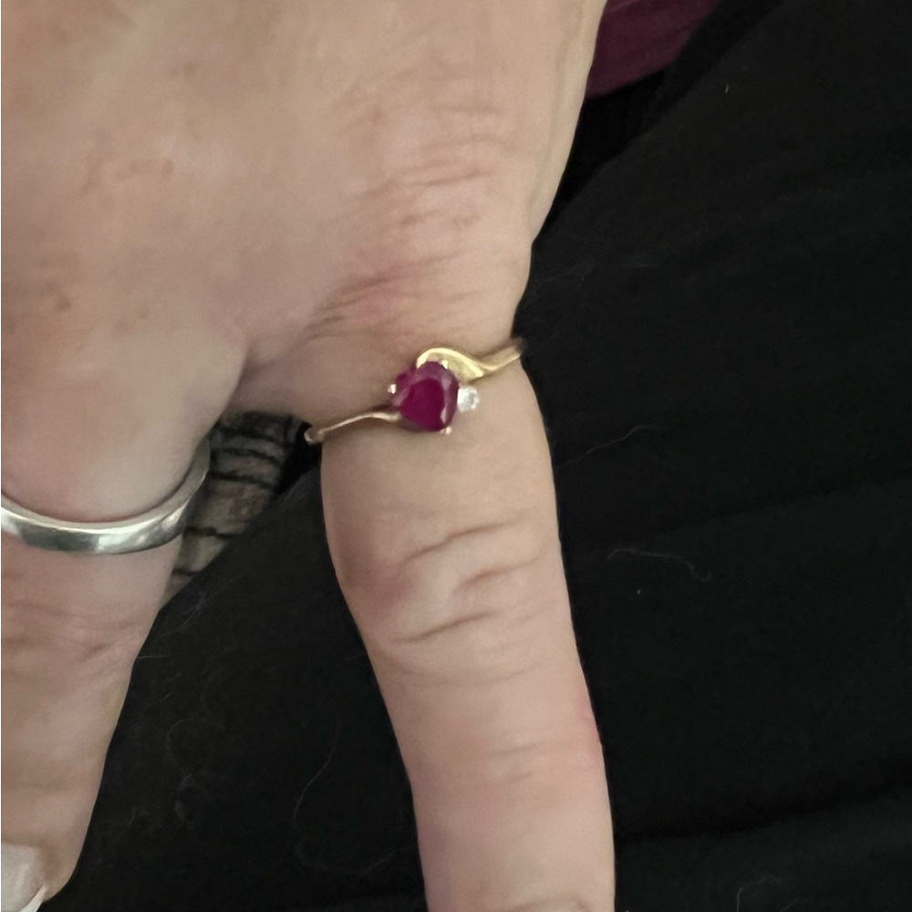 10K Gold Lab? Ruby Jewelry Set - Picture 15 of 16